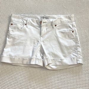 Express white jean shorts sz 2
